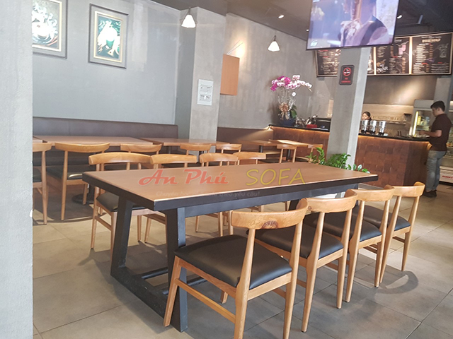 bọc đệm ghế cafe