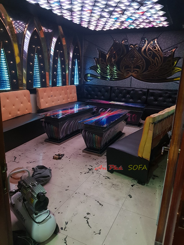 bọc ghế sofa phòng karaoke 9