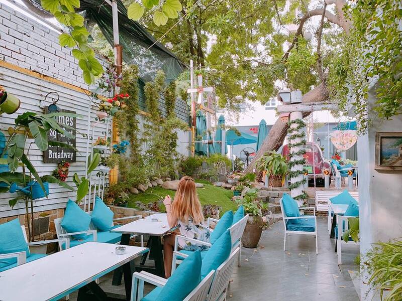 bọc nệm ghế cafe, nhà hàng tại Hà Nội